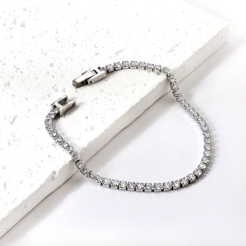 Tennis bracelet