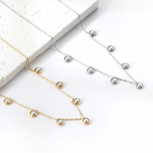 Bella pearl necklace - gold or silver